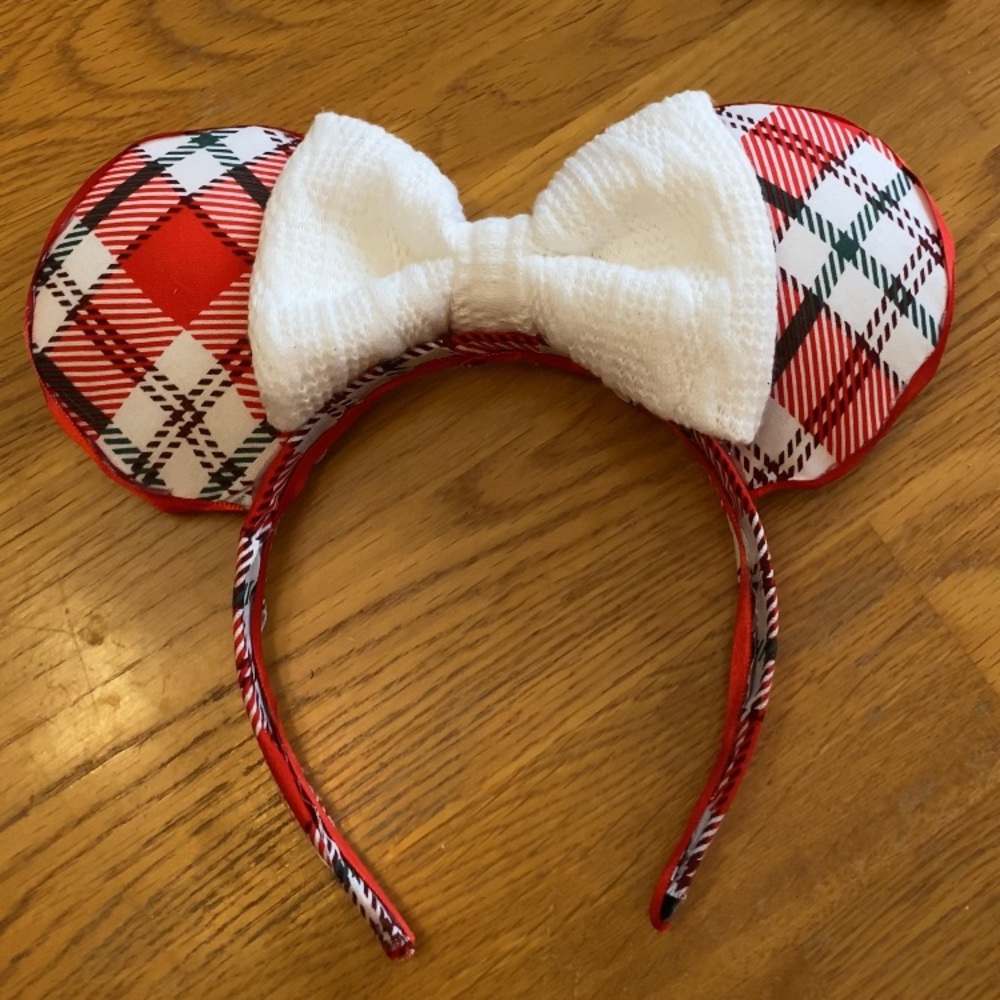 Disney Christmas holiday Minnie ears